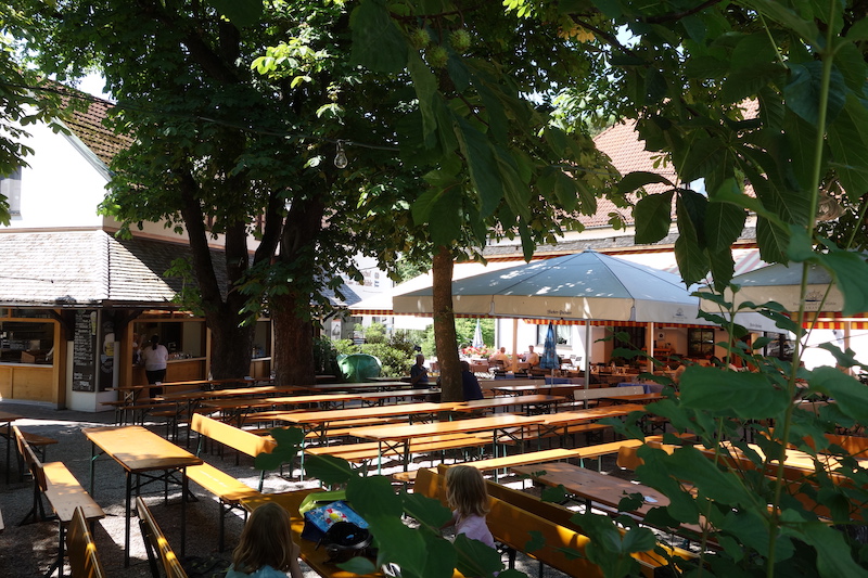 zur Mhle Ismaning Biergarten